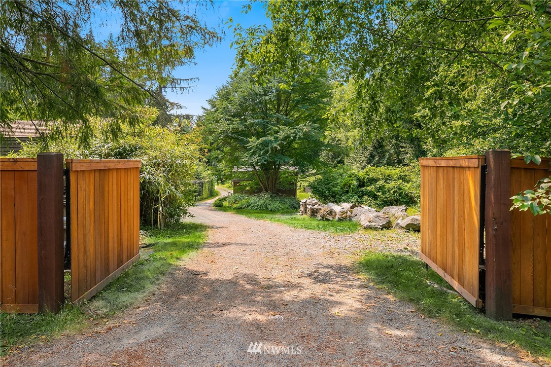 14461 Tiger Mountain Road Southeast Issaquah, WA 98027 - Photo 40 of 40 Gallery Image 40