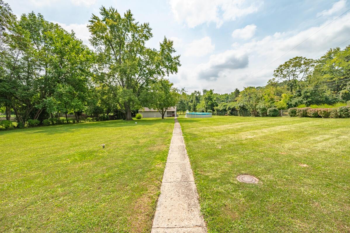 1548 Demorest Road Columbus, OH 43228 - Photo 42 of 69 Backyard View