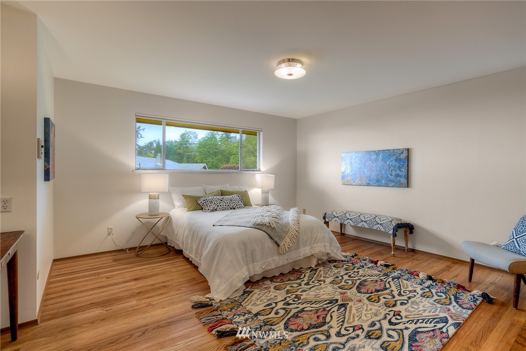 8600 Fauntlee Crest Southwest Seattle, WA 98136 - Photo 13 of 25
