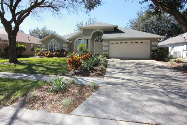 $475,000 | 2631 Fallbrook Drive, Oviedo, FL 32765
