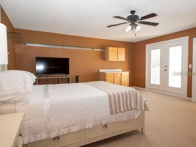 $4,400 | 101 8th Street, Belleair Beach, FL 33786