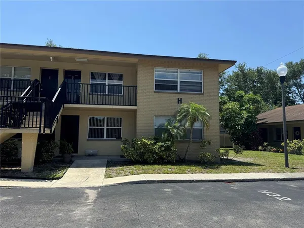 $1,250 | 2501 Harn Boulevard, Unit H20, Clearwater, FL 33764