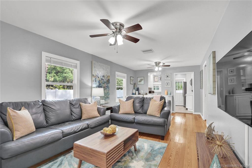 542 Southwest Halpatiokee Street Stuart, FL 34994 - Photo 7 of 33