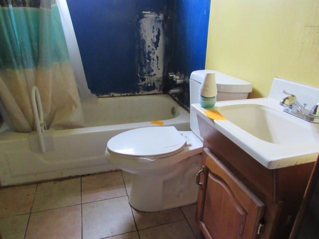 240 Penn Adamsburg Road Penn, PA 15675 - Photo 6 of 24