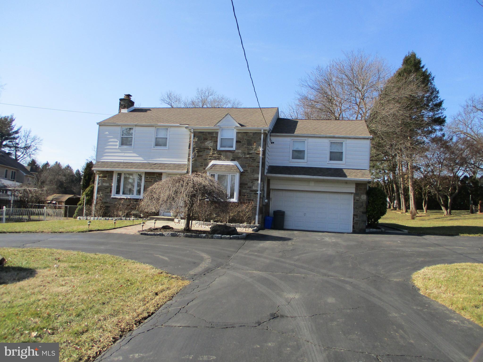 1044 Welsh Road Philadelphia, PA 19115 - Photo 2 of 35