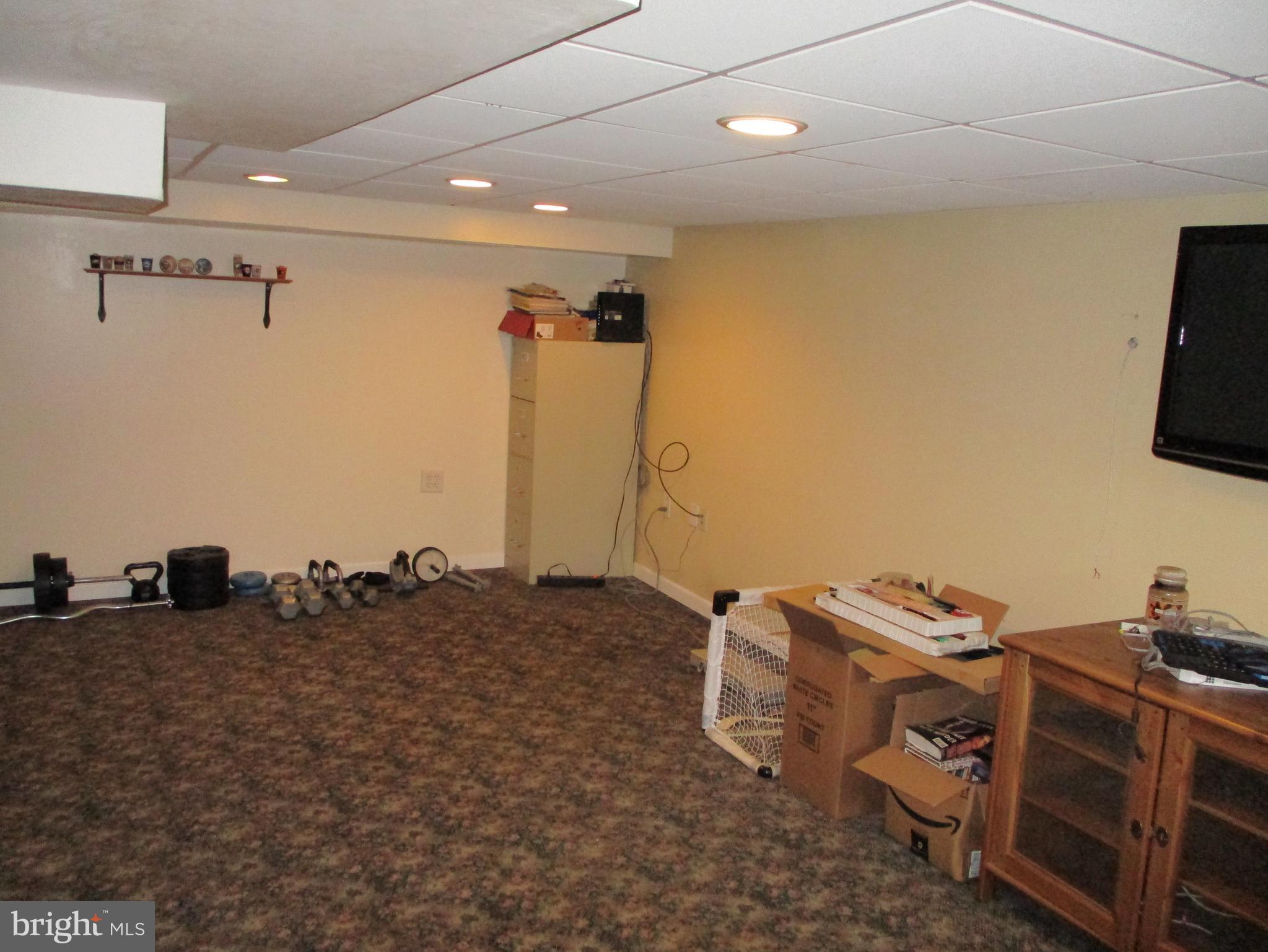 1044 Welsh Road Philadelphia, PA 19115 - Photo 33 of 35