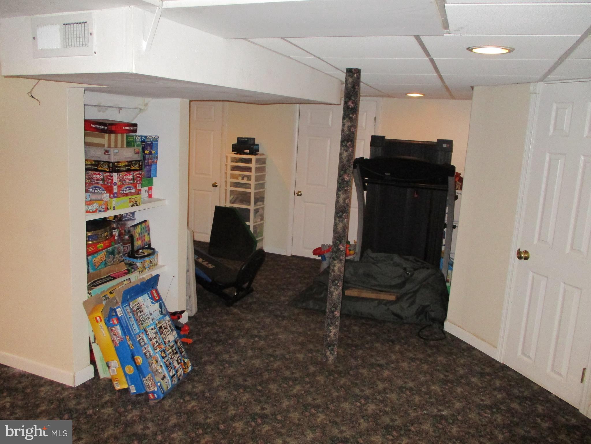 1044 Welsh Road Philadelphia, PA 19115 - Photo 34 of 35
