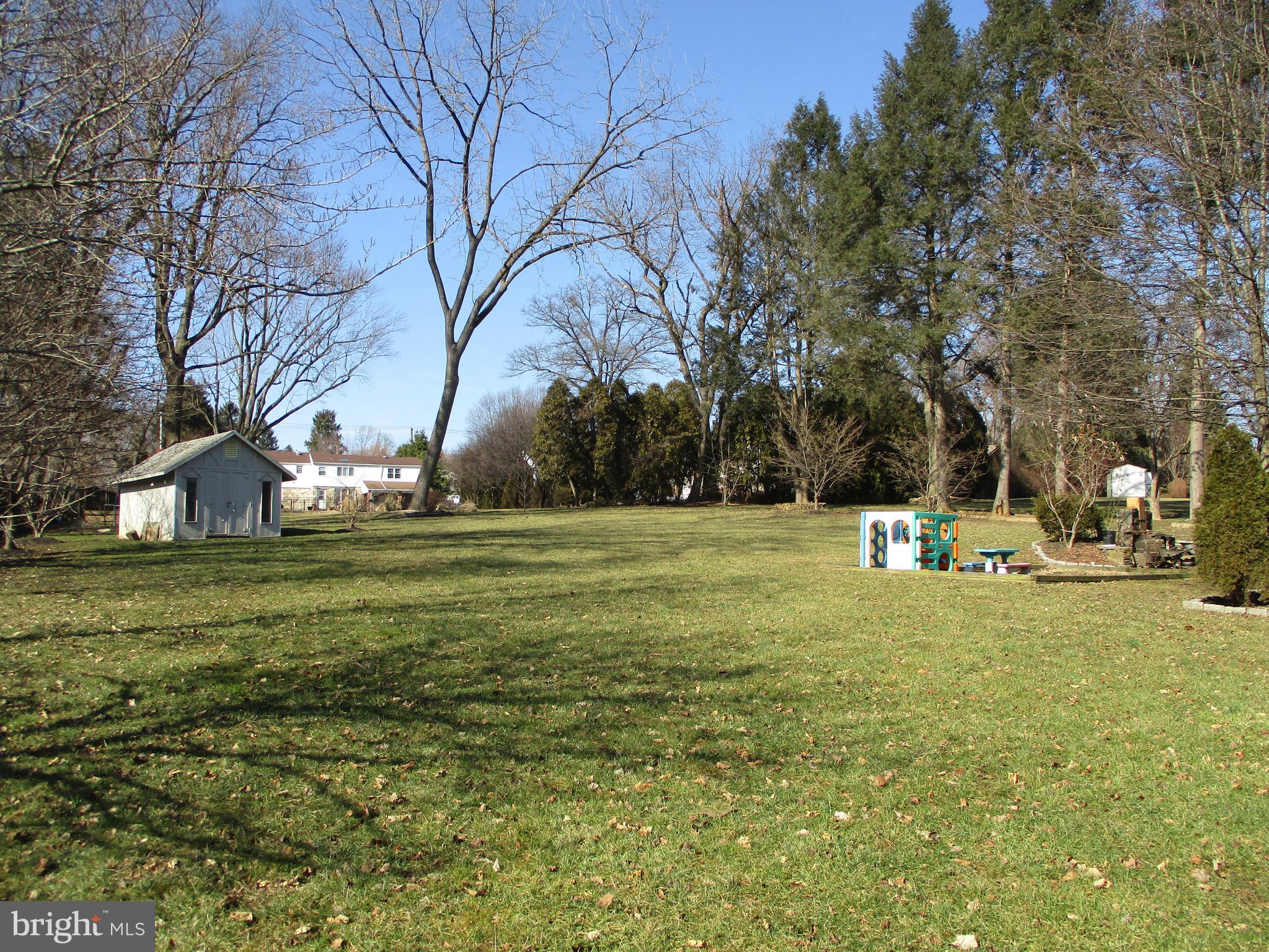1044 Welsh Road Philadelphia, PA 19115 - Photo 7 of 35