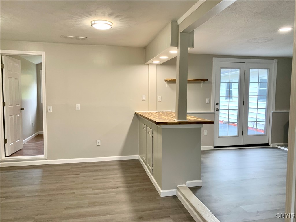 7928 Eisenhower Boulevard Cicero, NY 13030 - Photo 15 of 33