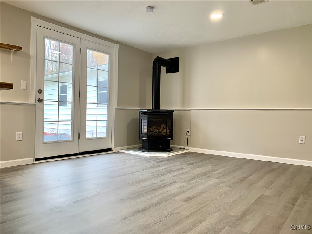 7928 Eisenhower Boulevard Cicero, NY 13030 - Photo 17 of 33