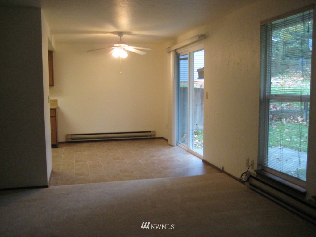 3827 Maple Avenue, Unit A&B Bremerton, WA 98310 - Photo 4 of 14 Gallery Image 4