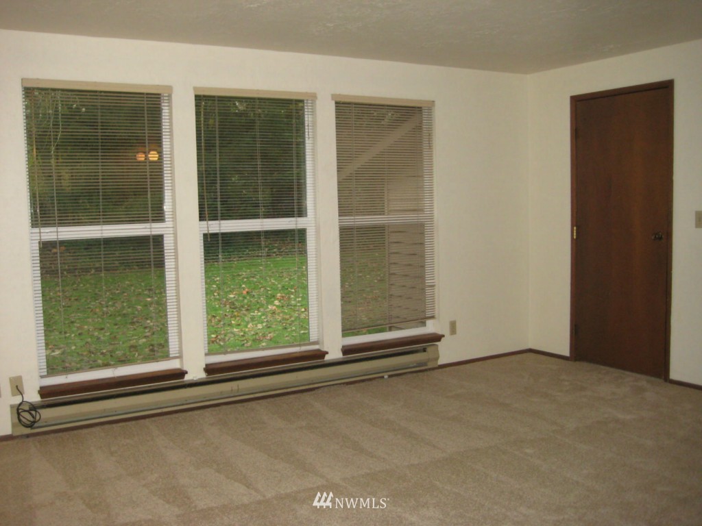 3827 Maple Avenue, Unit A&B Bremerton, WA 98310 - Photo 7 of 14 Gallery Image 7
