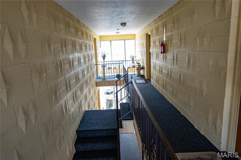 8331 Duryea Avenue Jennings, MO 63136 - Photo 5 of 17