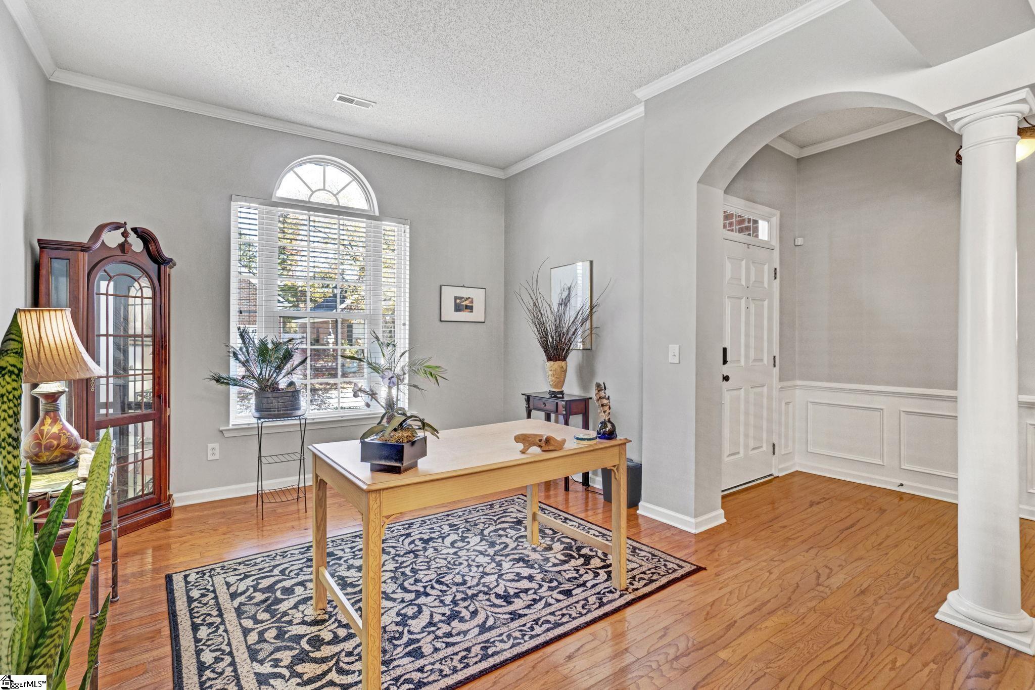 111 Lansfair Way Greenville, SC 29607 - Photo 2 of 42