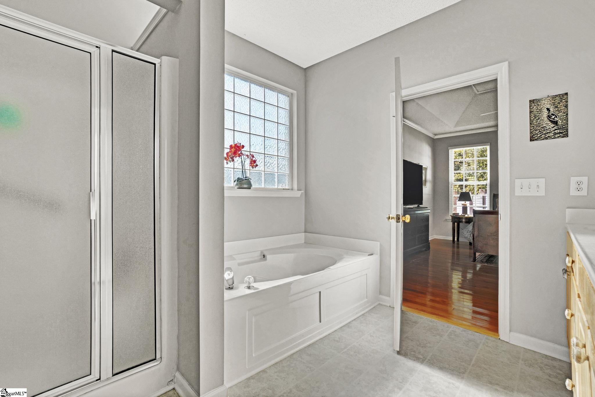 111 Lansfair Way Greenville, SC 29607 - Photo 23 of 42