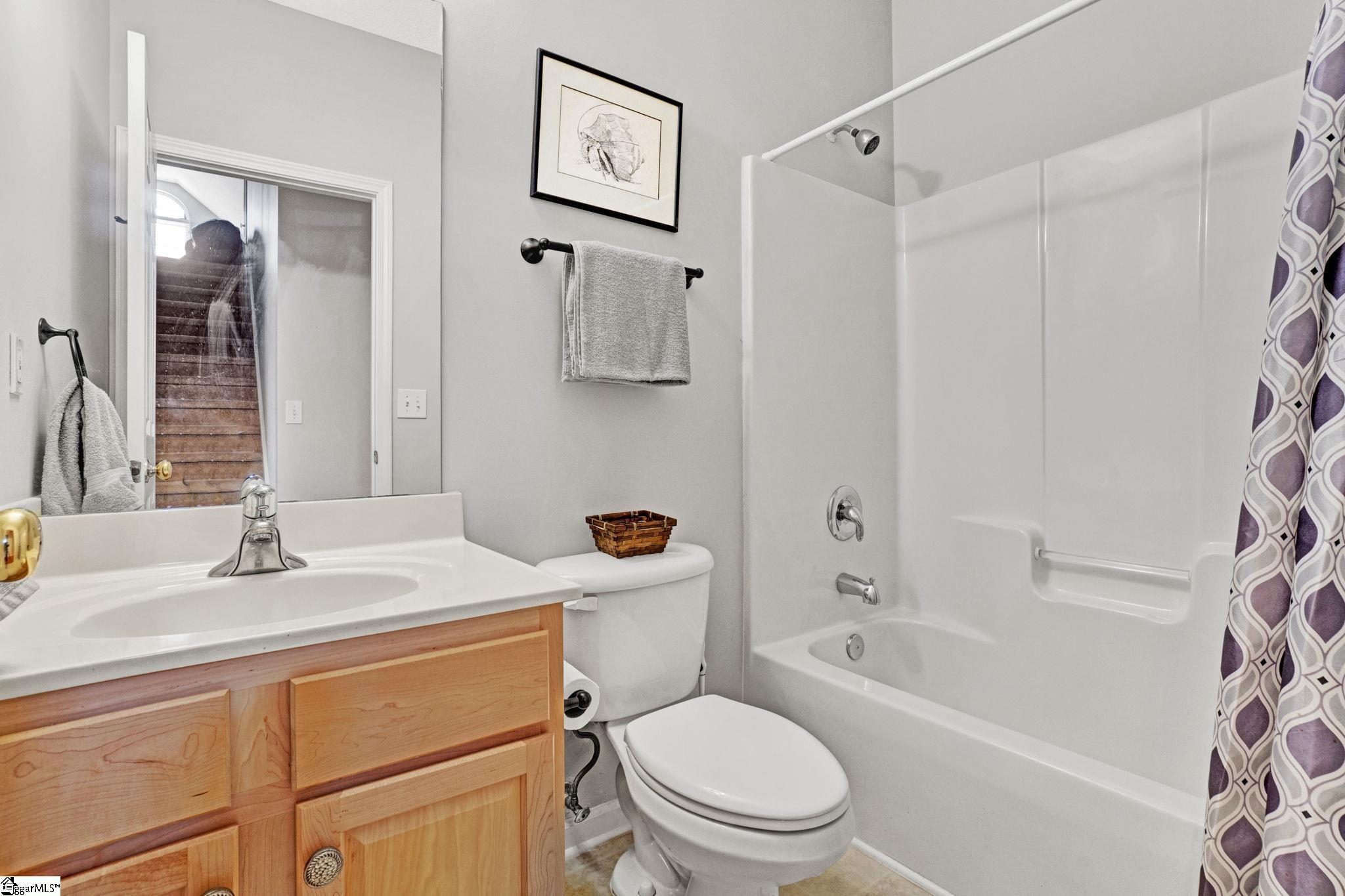 111 Lansfair Way Greenville, SC 29607 - Photo 29 of 42