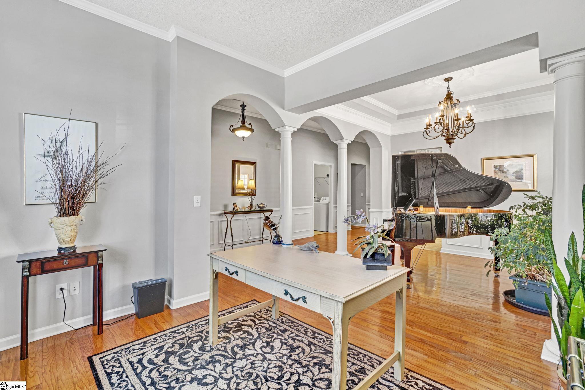 111 Lansfair Way Greenville, SC 29607 - Photo 3 of 42