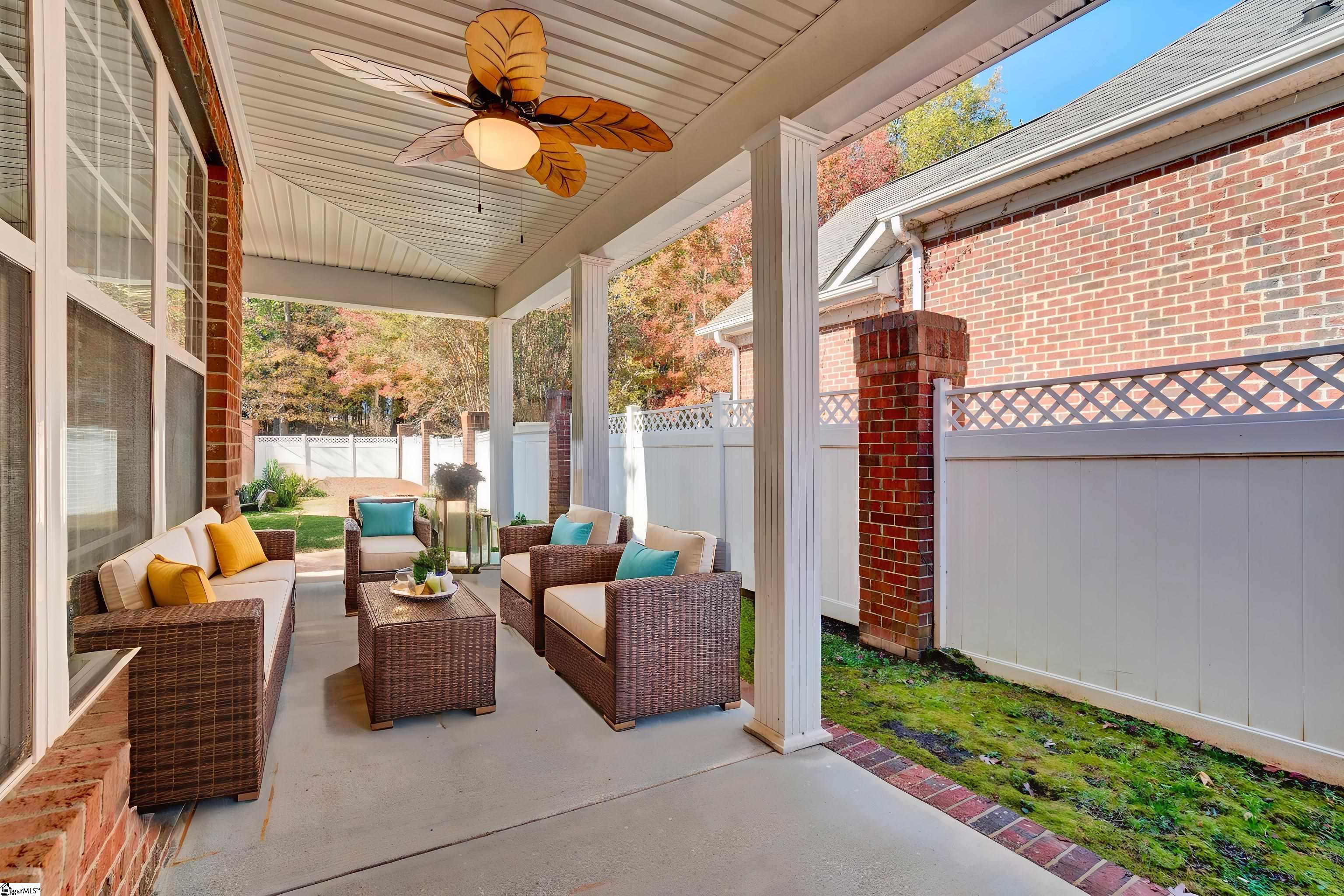 111 Lansfair Way Greenville, SC 29607 - Photo 32 of 42