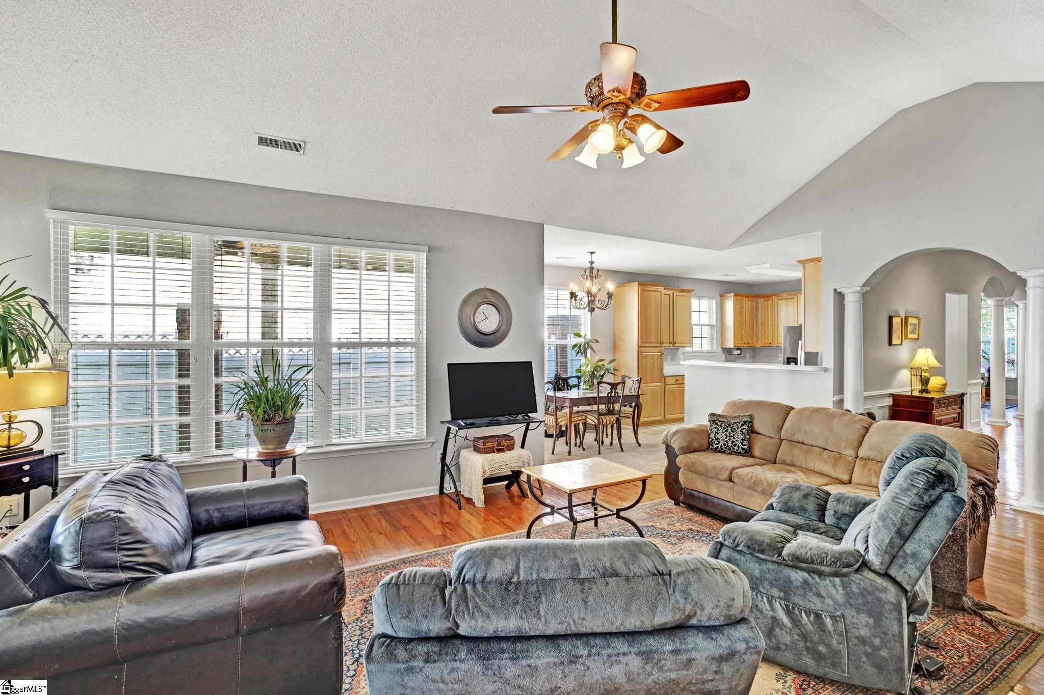 111 Lansfair Way Greenville, SC 29607 - Photo 9 of 42