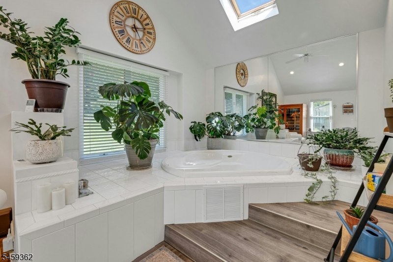 44 Old Army Road Bernardsville, NJ 07924 - Photo 18 of 29 Gallery Image 18
