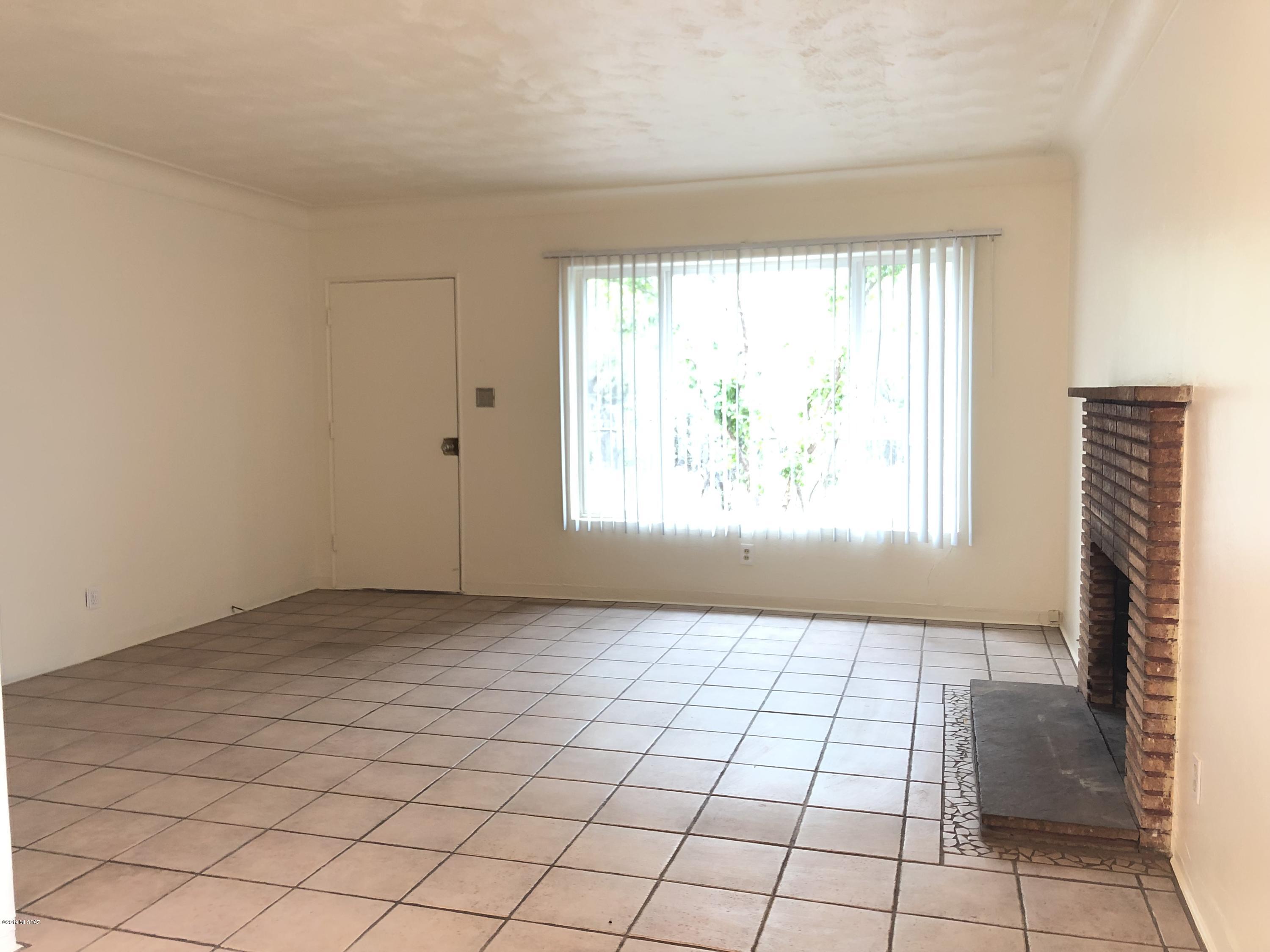 620 North Santa Rosa Avenue Tucson, AZ 85711 - Photo 7 of 16