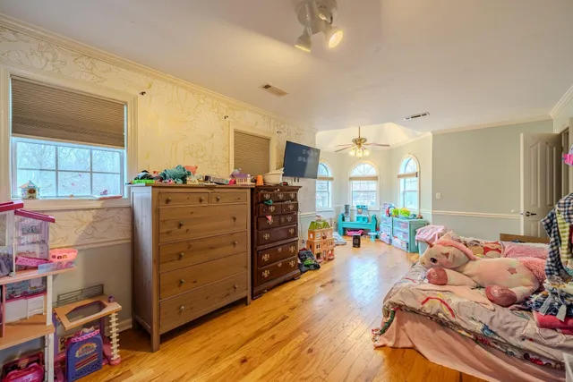 $335,000 | 225 Sticine Road, Guys, TN 38339