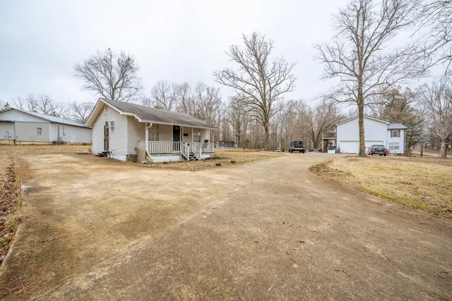 $335,000 | 225 Sticine Road, Guys, TN 38339