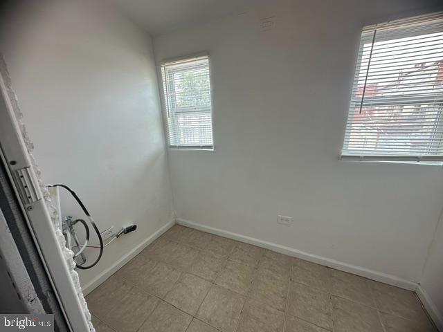 970 North Franklintown Road Baltimore, MD 21216 - Photo 20 of 33