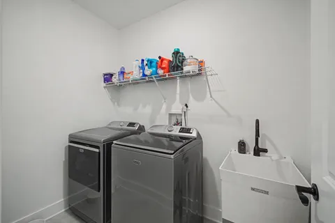 $789,900 | 238 Hill Creek Road, Woodbury, TN 37190