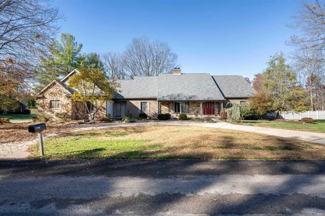 $620,000 | 1215 Mulberry Lane, Vincennes, IN 47591