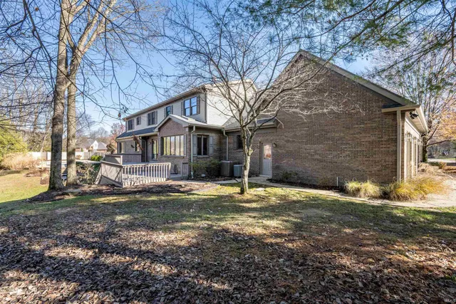 $620,000 | 1215 Mulberry Lane, Vincennes, IN 47591