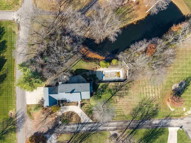 $620,000 | 1215 Mulberry Lane, Vincennes, IN 47591