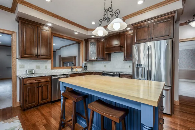 $620,000 | 1215 Mulberry Lane, Vincennes, IN 47591