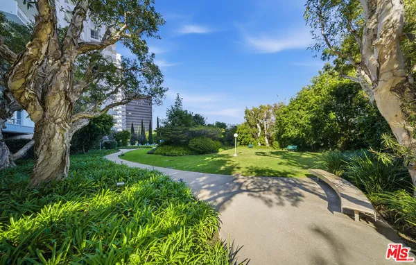 $4,595 | 2160 Century Park, Unit 910, Los Angeles, CA 90067