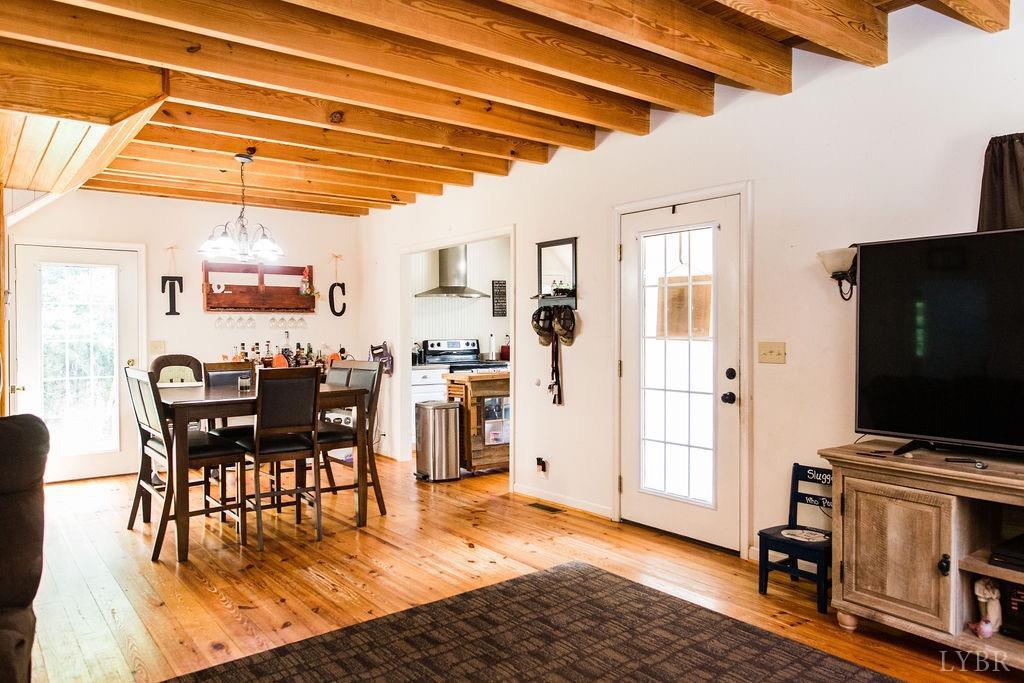 1062 Log Cabin Road Appomattox, VA 24522 - Photo 8 of 38 Gallery Image 8