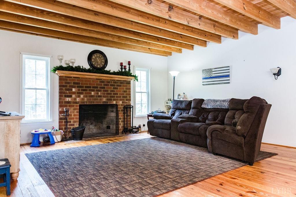 1062 Log Cabin Road Appomattox, VA 24522 - Photo 10 of 38 Gallery Image 10