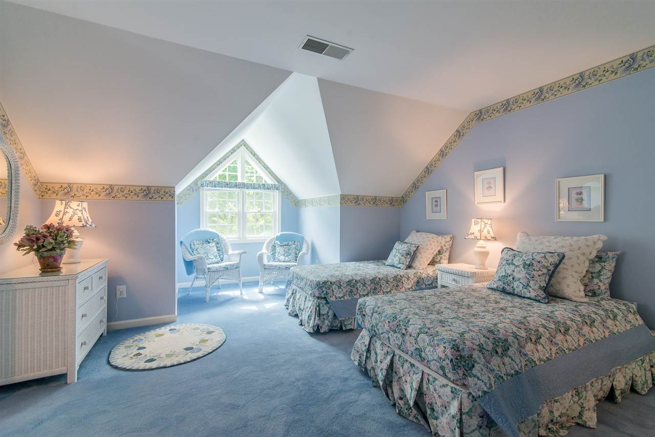 71 Deer Ridge Road Manchester, VT 05255 - Photo 14 of 35 Gallery Image 14