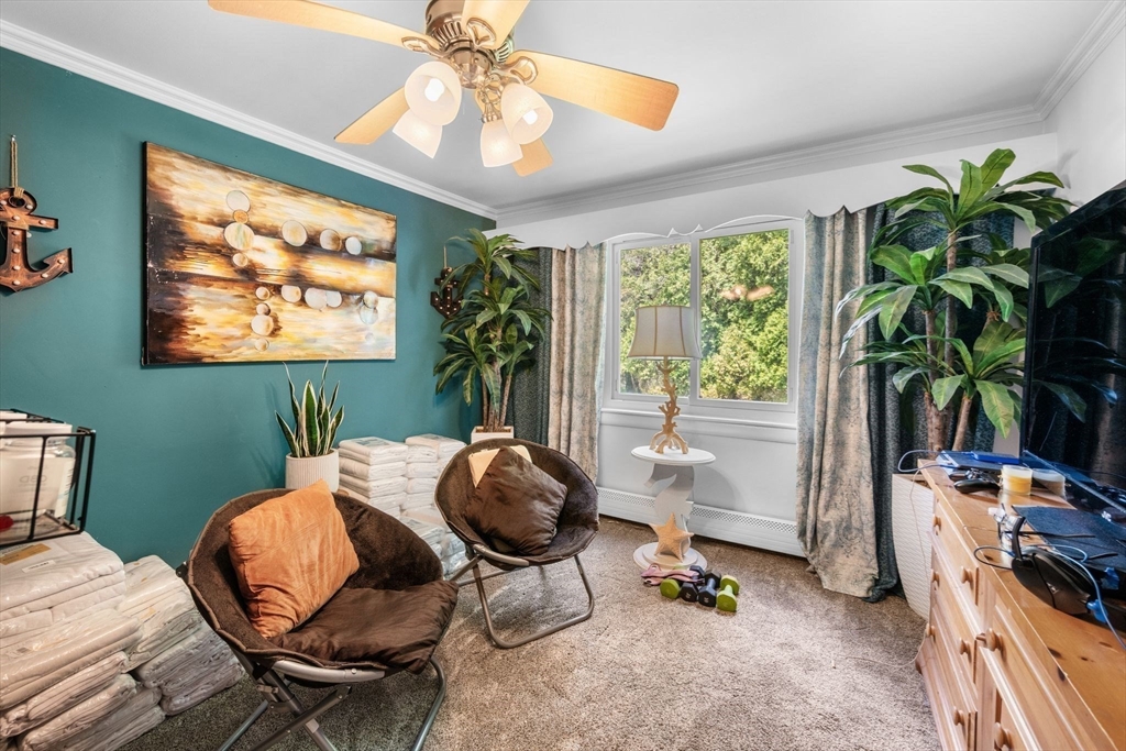 42 Walnut Street Saugus, MA 01906 - Photo 13 of 41