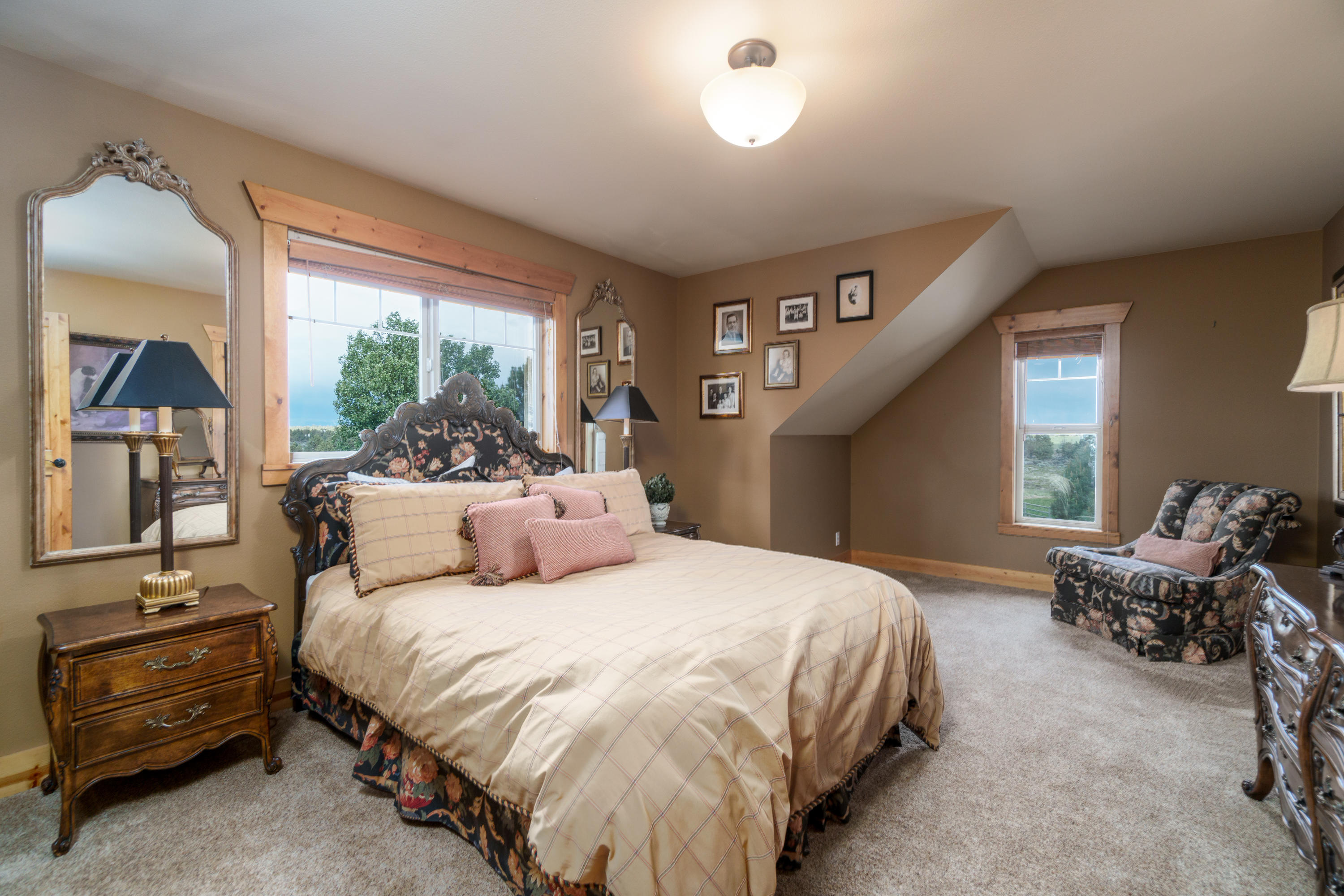 69620 Carlton Road Sisters, OR 97759 - Photo 21 of 50 RileyVisuals-60
