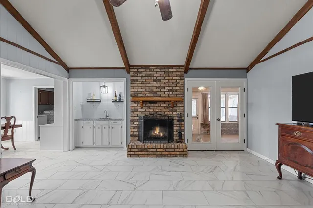 $2,500 | 9910 Beaver Creek Drive, Shreveport, LA 71106