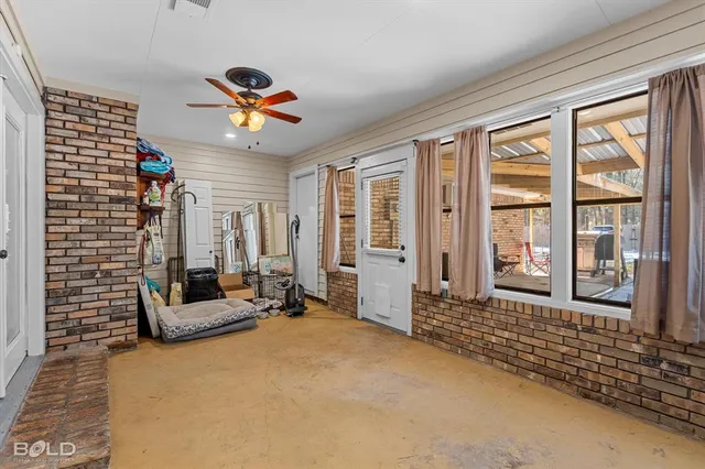 $2,500 | 9910 Beaver Creek Drive, Shreveport, LA 71106