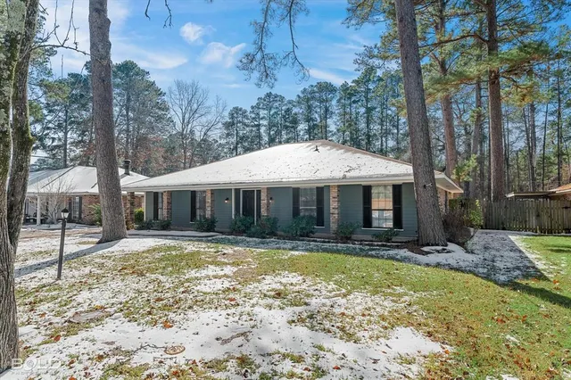 $2,500 | 9910 Beaver Creek Drive, Shreveport, LA 71106