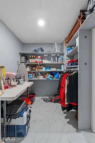 $2,500 | 9910 Beaver Creek Drive, Shreveport, LA 71106