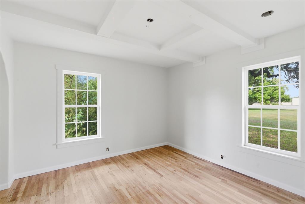203 North Kickapoo Street Lipan, TX 76462 - Photo 18 of 28 a view of an empty room with a window