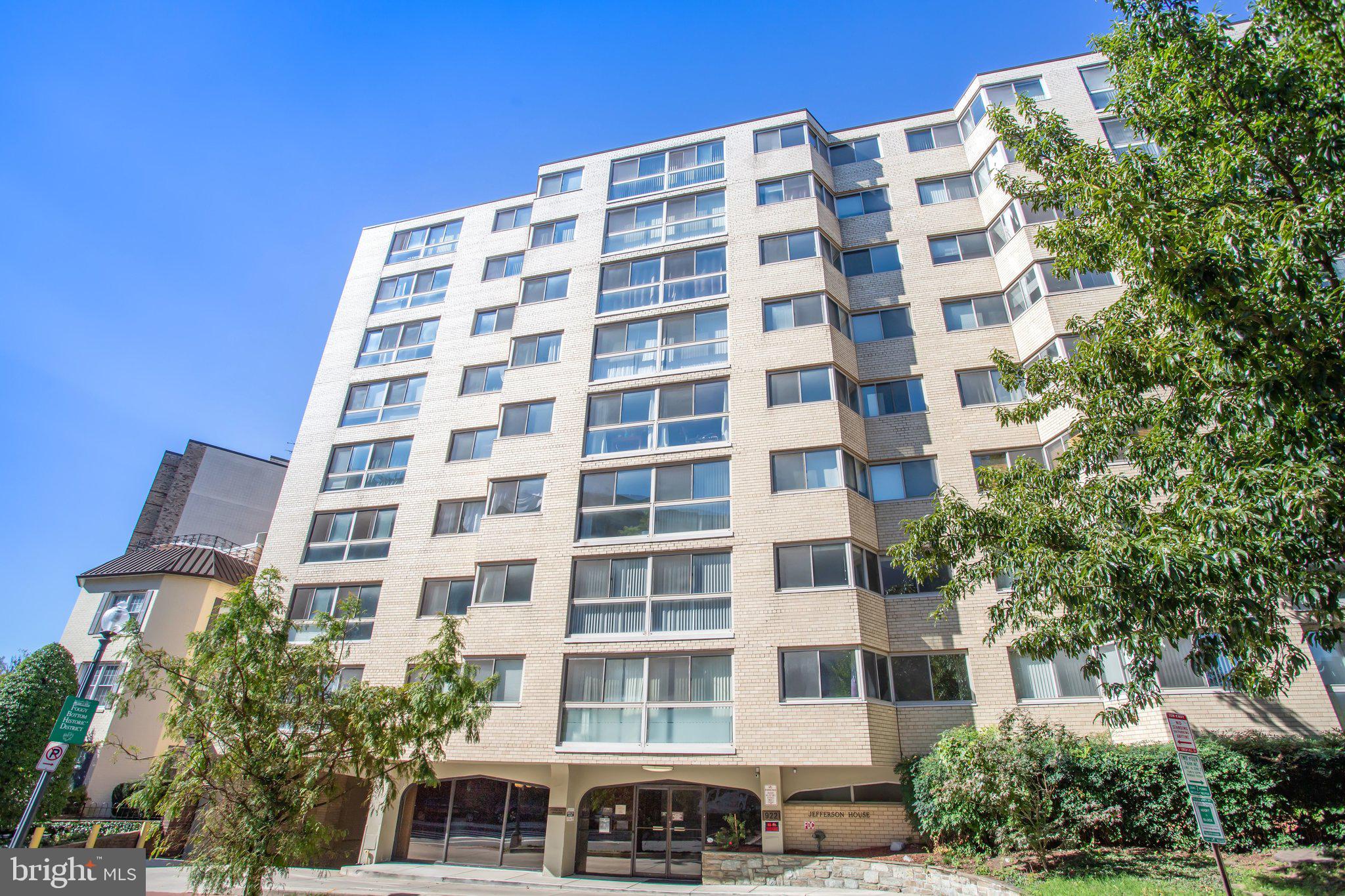 922 24th Street Northwest, Unit 301 Washington, DC 20037 - Photo 2 of 40 a front view of a building