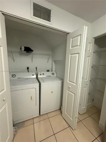 $2,600 | 10902 Northwest 83rd Street, Unit 224, Doral, FL 33178