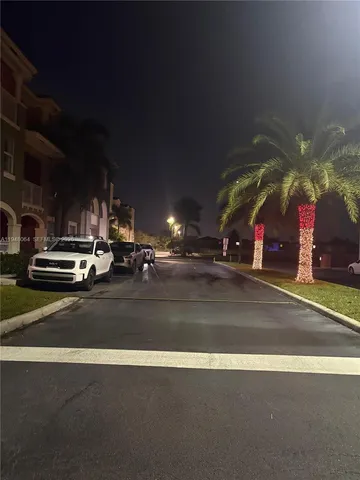 $2,600 | 10902 Northwest 83rd Street, Unit 224, Doral, FL 33178