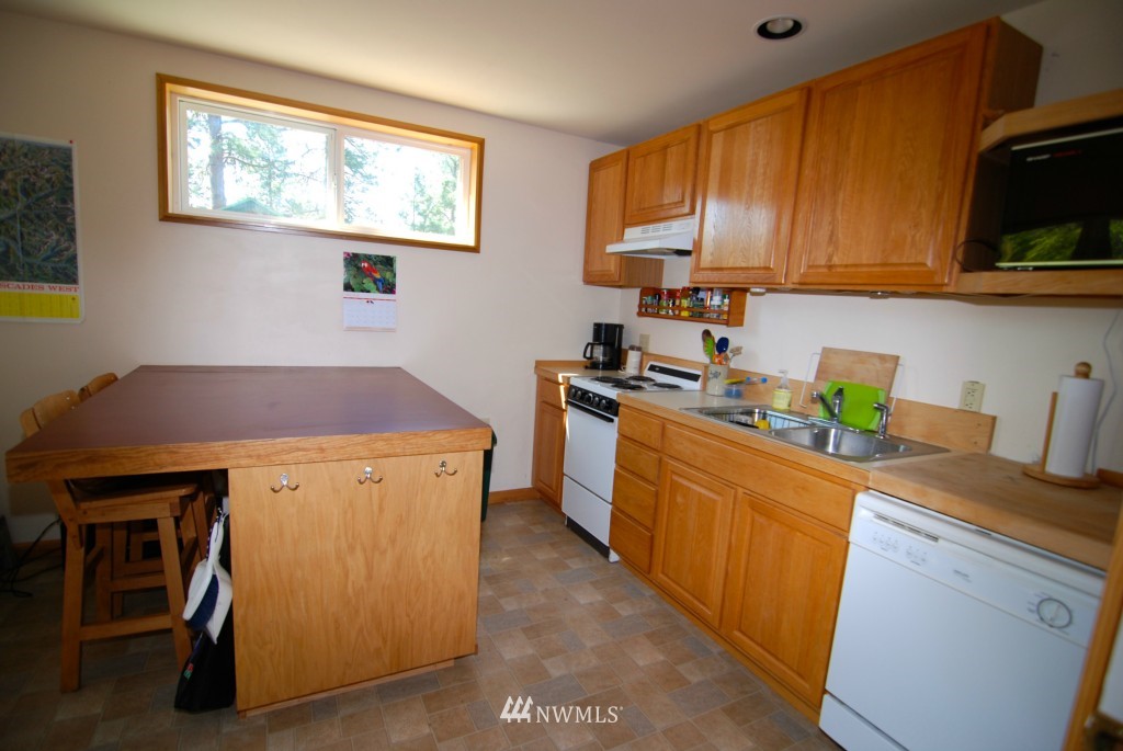 28 Northcott Road Winthrop, WA 98862 - Photo 8 of 25 Gallery Image 8