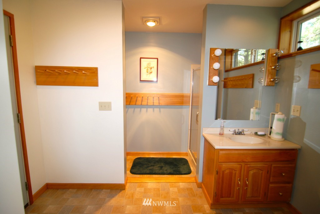 28 Northcott Road Winthrop, WA 98862 - Photo 10 of 25 Gallery Image 10