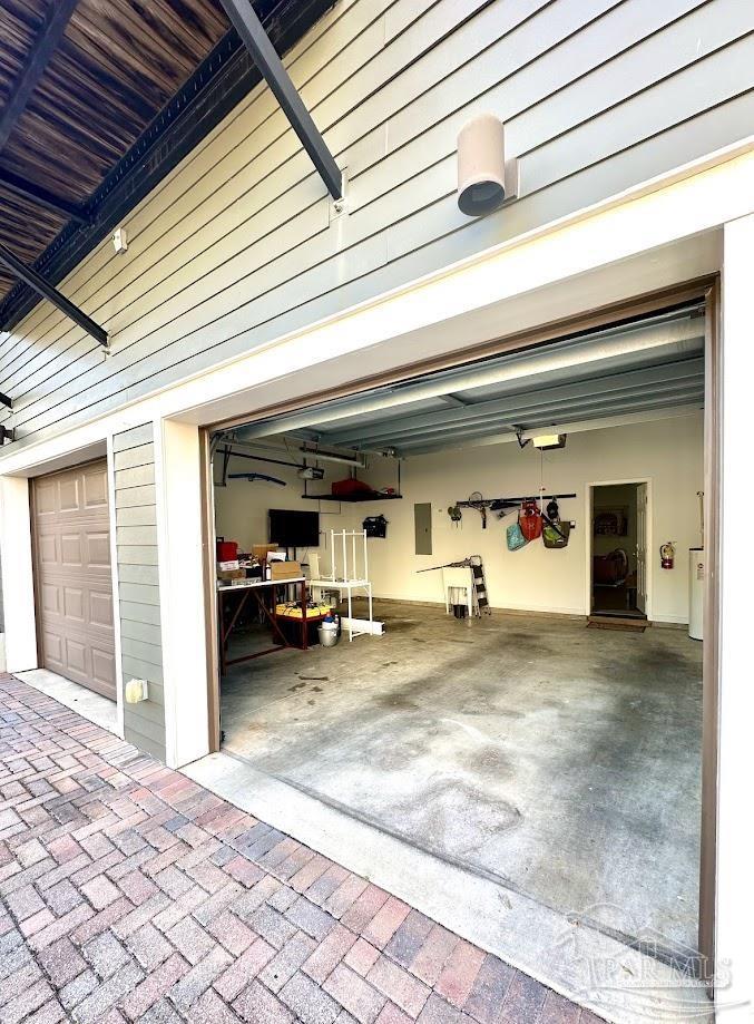 525 North Spring Street, Unit 6 Pensacola, FL 32501 - Photo 5 of 27